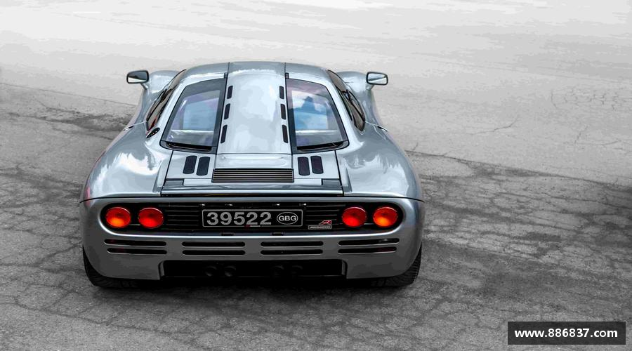 灵魂拥抱，奋力拼搏